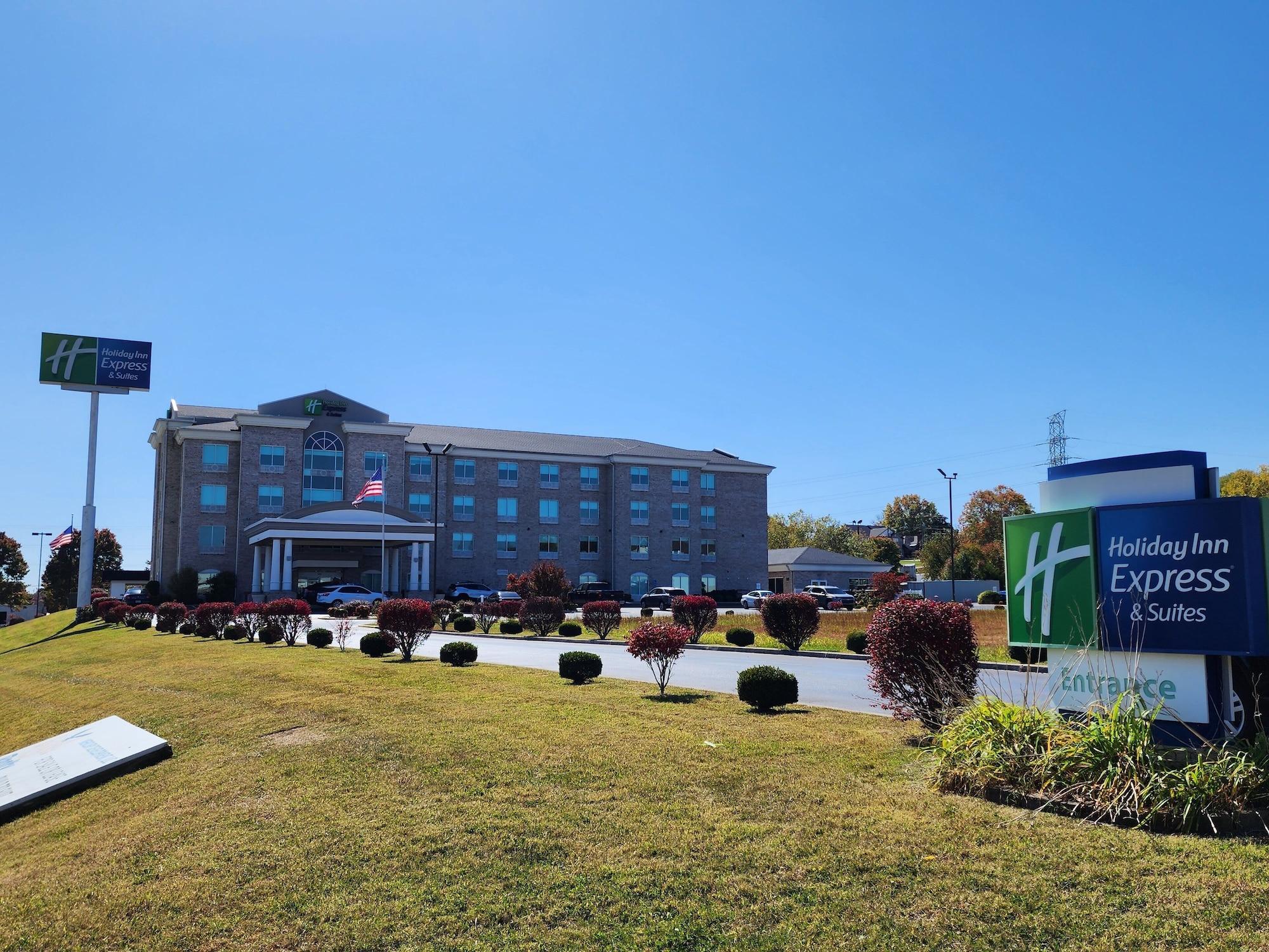 Vista Exterior Holiday Inn Express & Suites Somerset Central by IHG