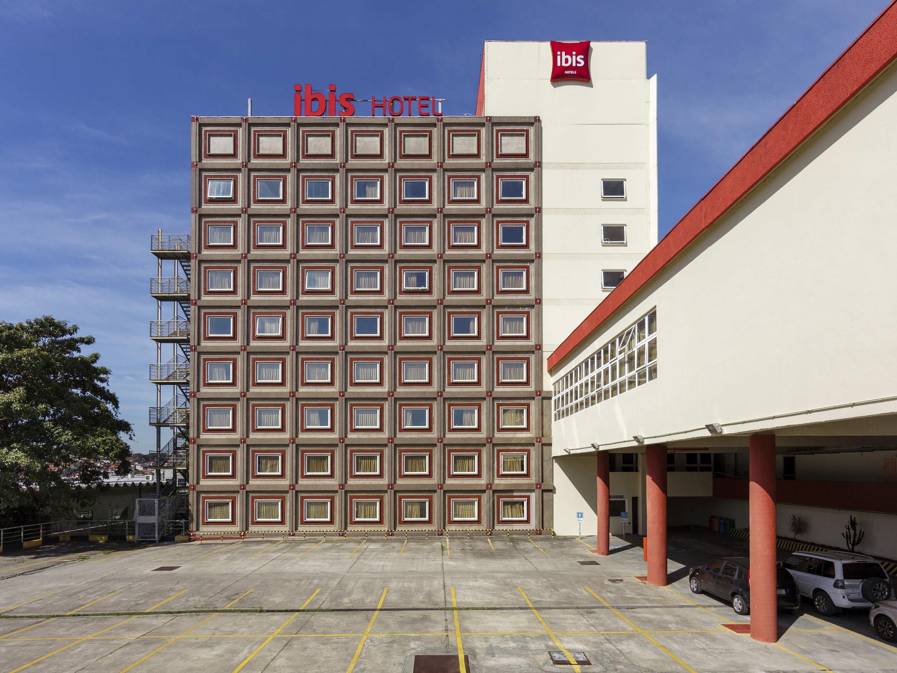Vista Exterior ibis Sao Jose dos Campos Dutra