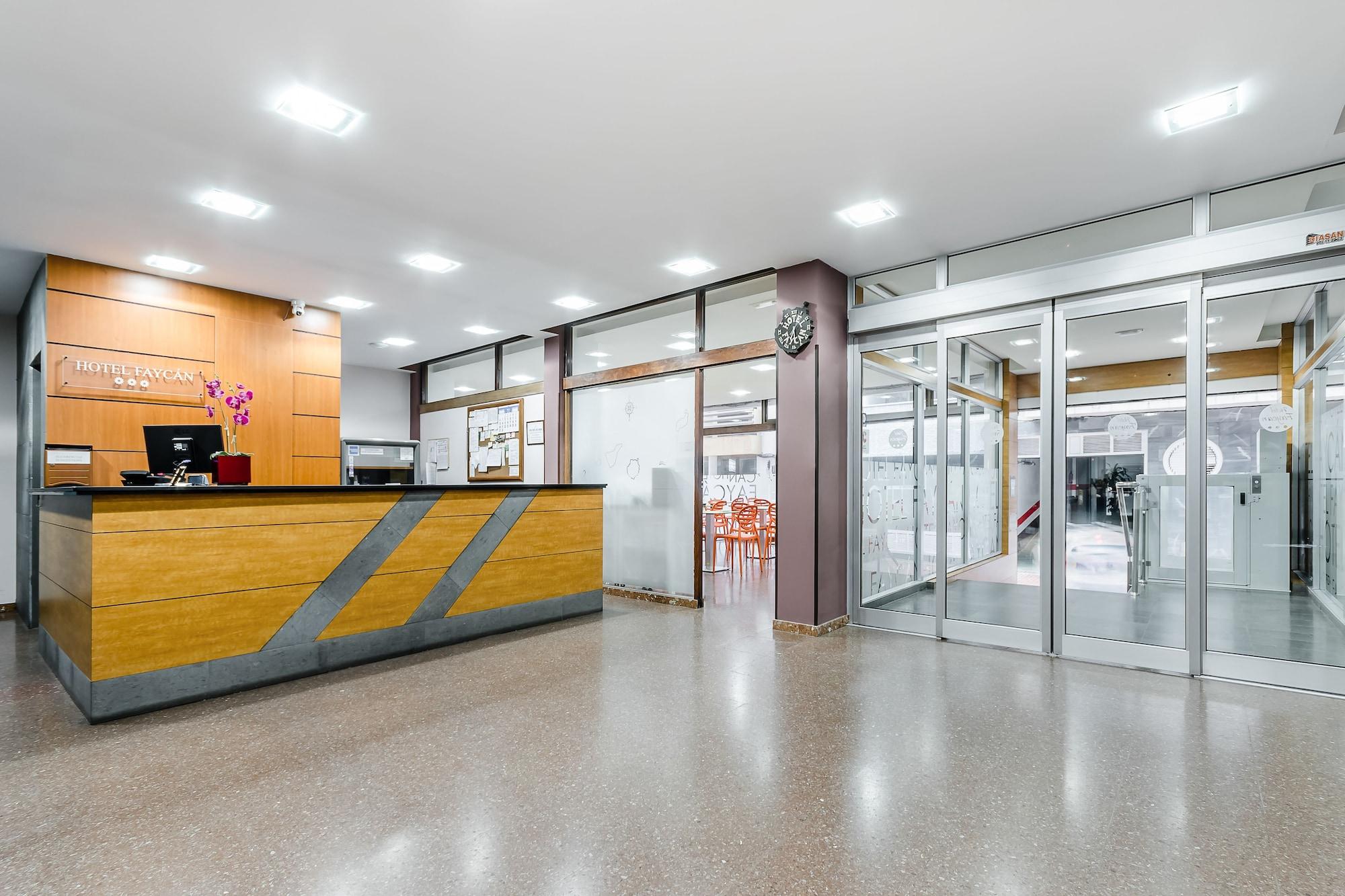 Vista Lobby Crisol Faycán