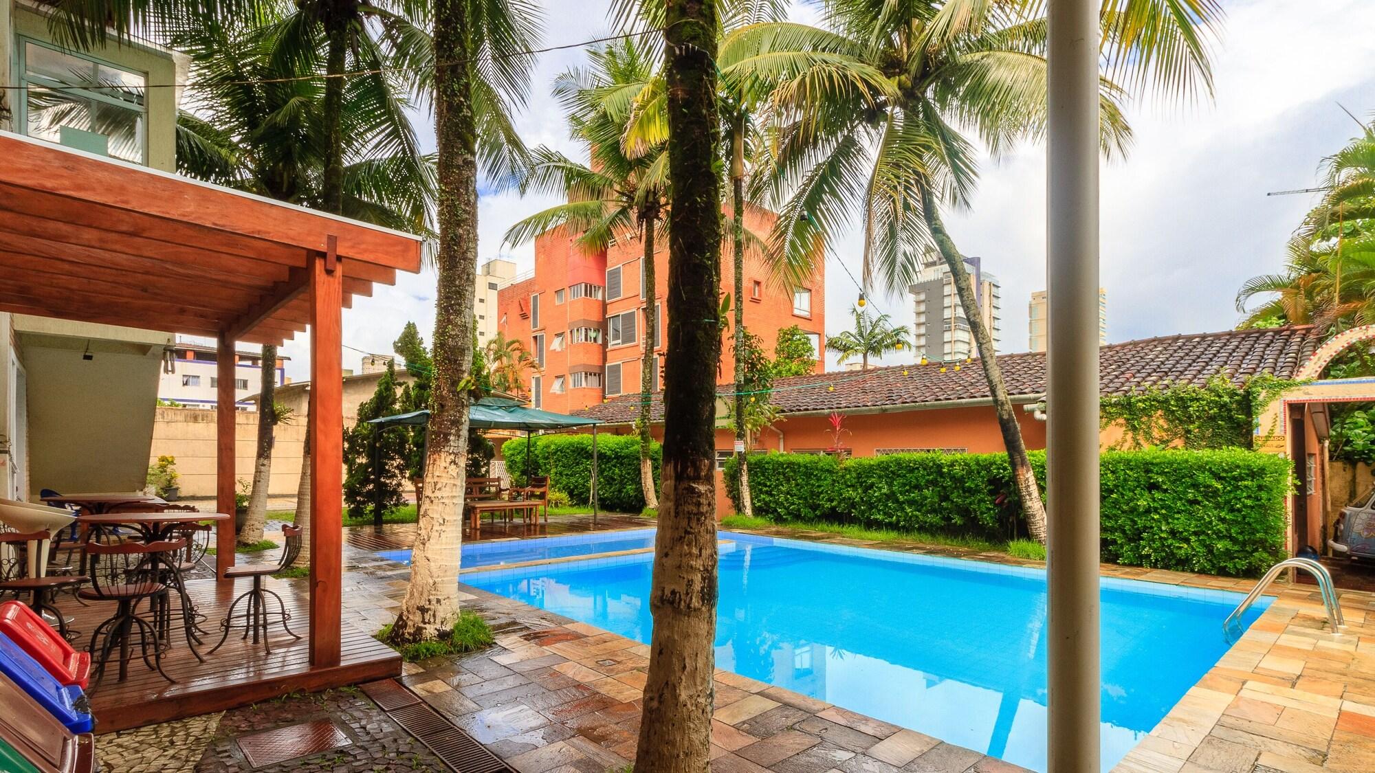 Vista Piscina Guarujá Hostel