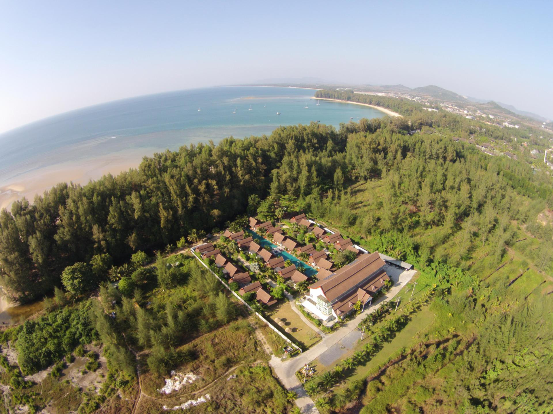 Vista Exterior L'esprit de Naiyang Beach Resort