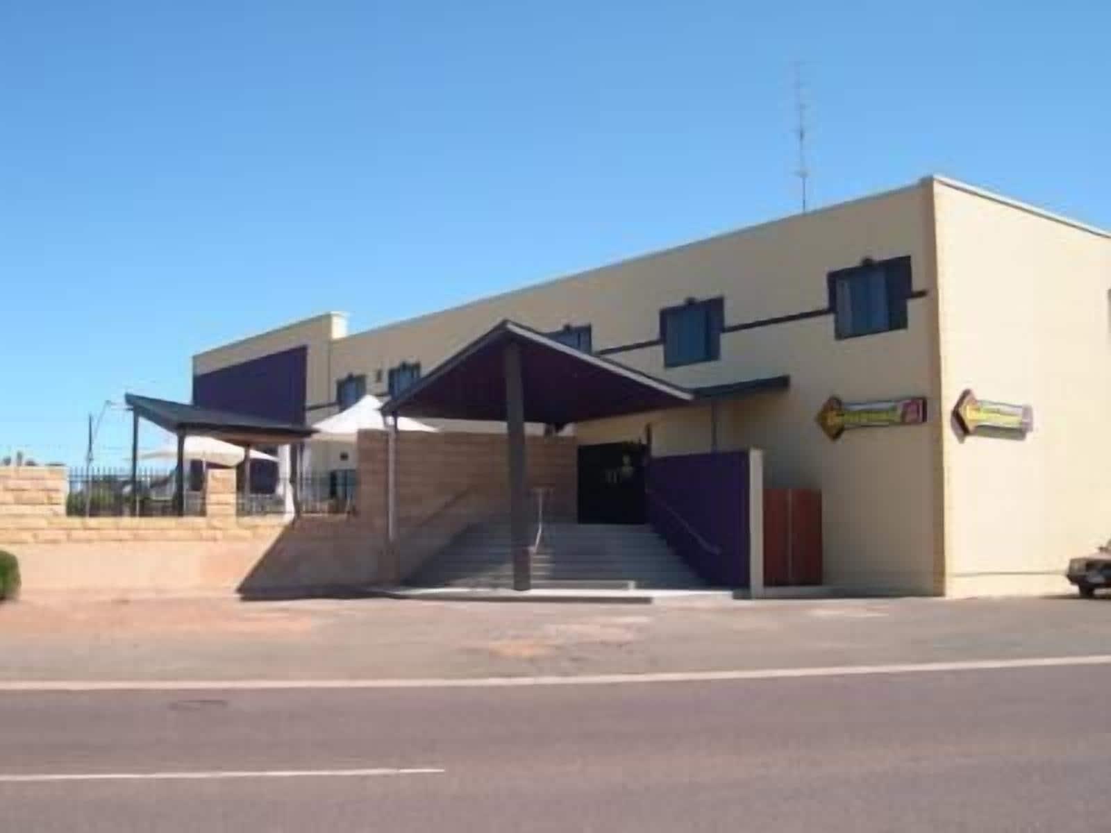 Vista Exterior The New Whyalla Hotel