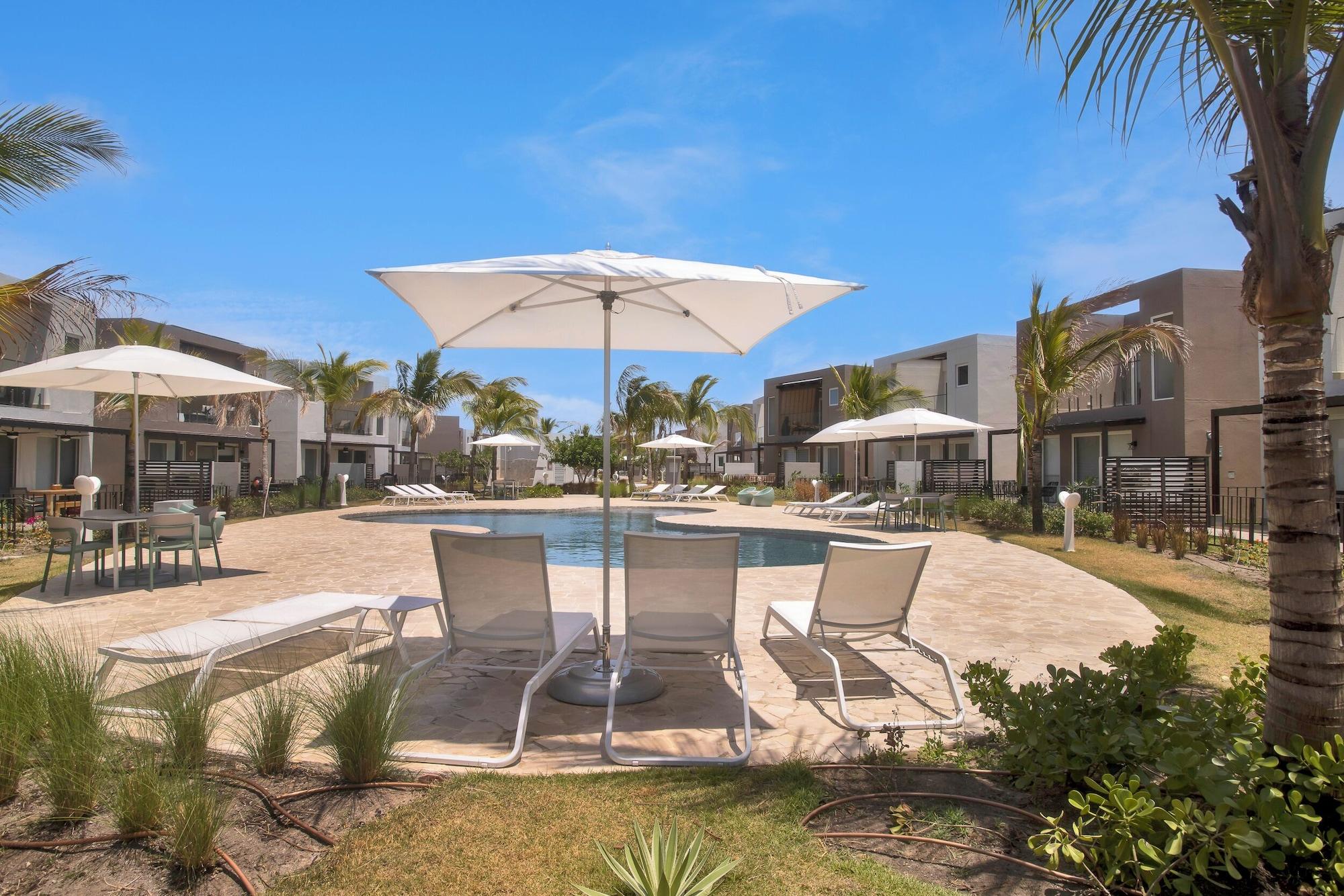 Vista Exterior The Tides