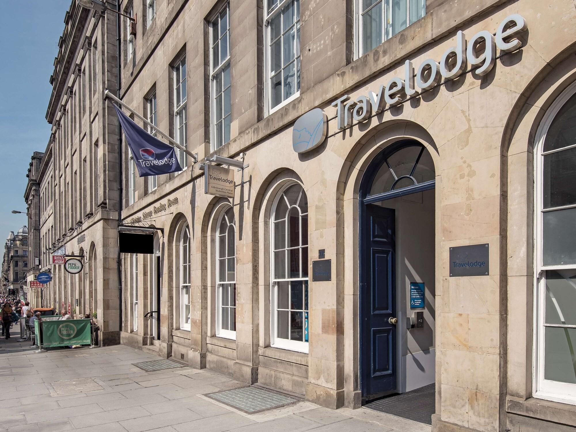 Varios Travelodge Edinburgh Central Waterloo Place