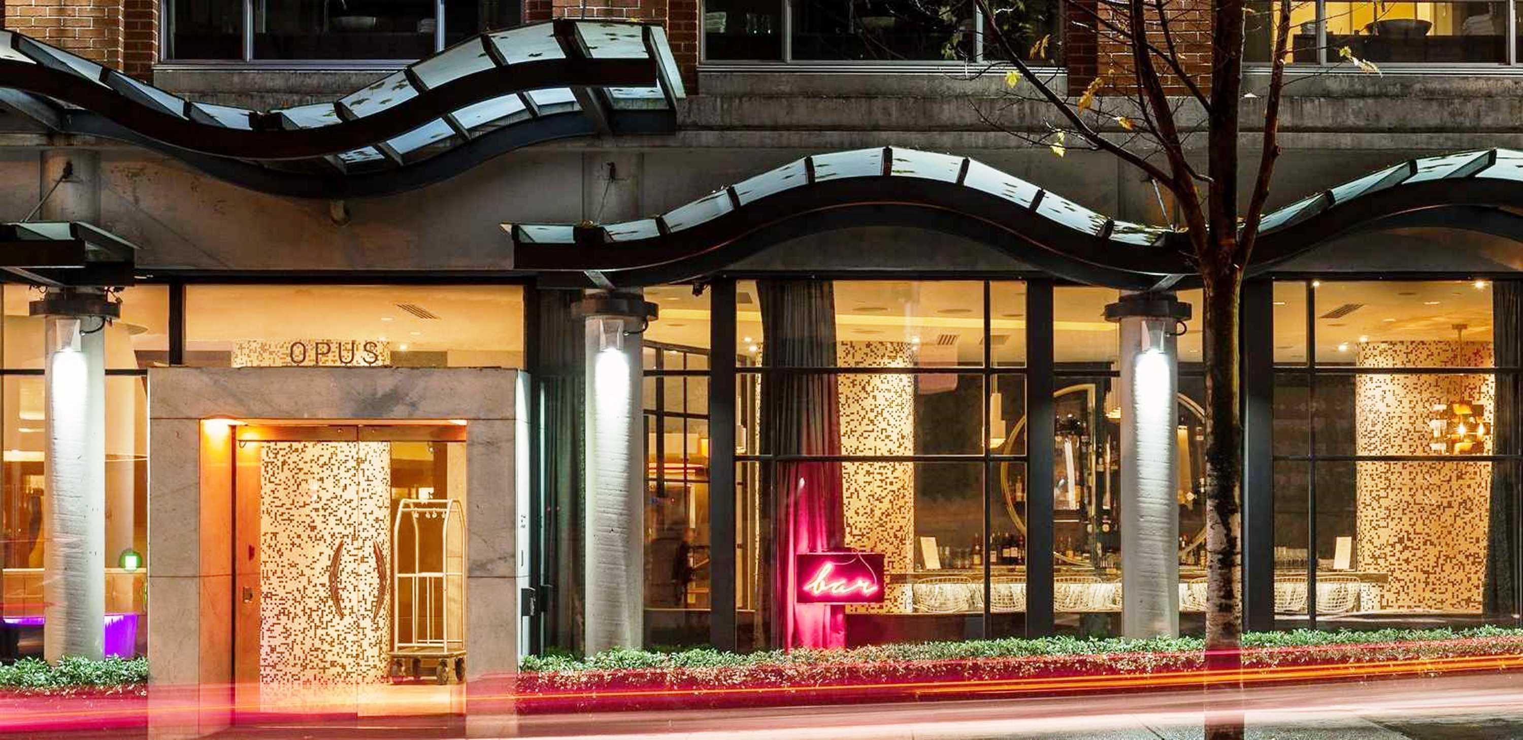 Vista Exterior OPUS Hotel Vancouver