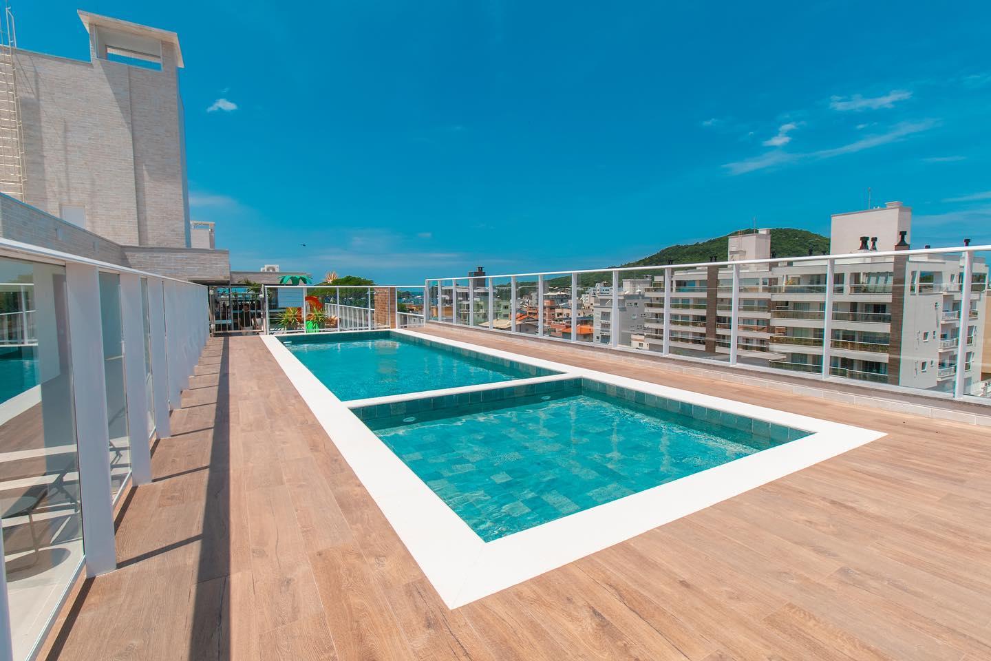 Vista Piscina Vila do Centro Apart Hotel