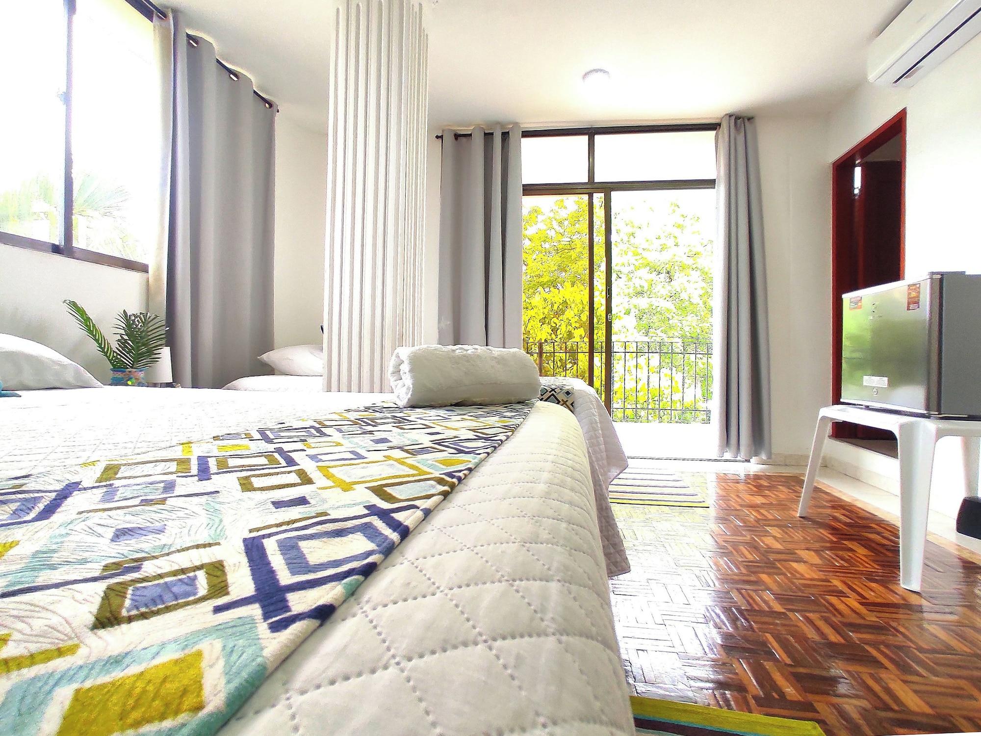 Varios Walena Hotel