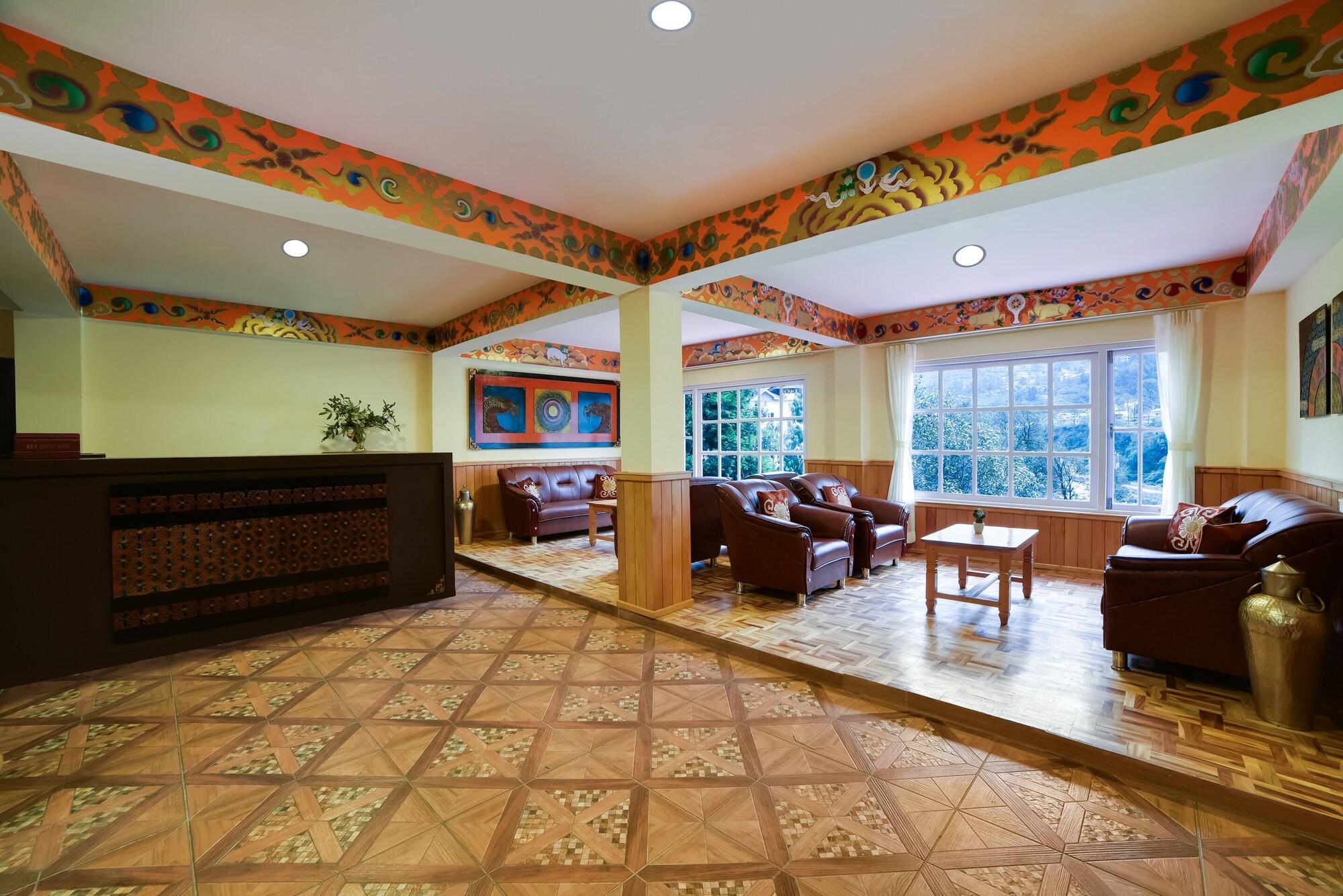 Vista Lobby Summit Khangri Karpo Retreat and Spa