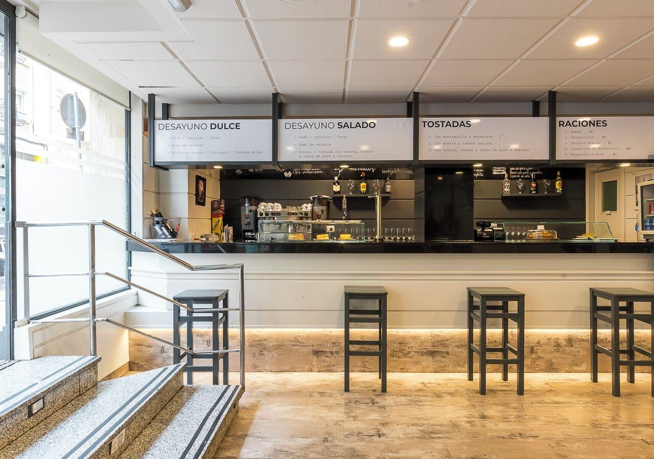 Bar/Salón Hotel Burlada
