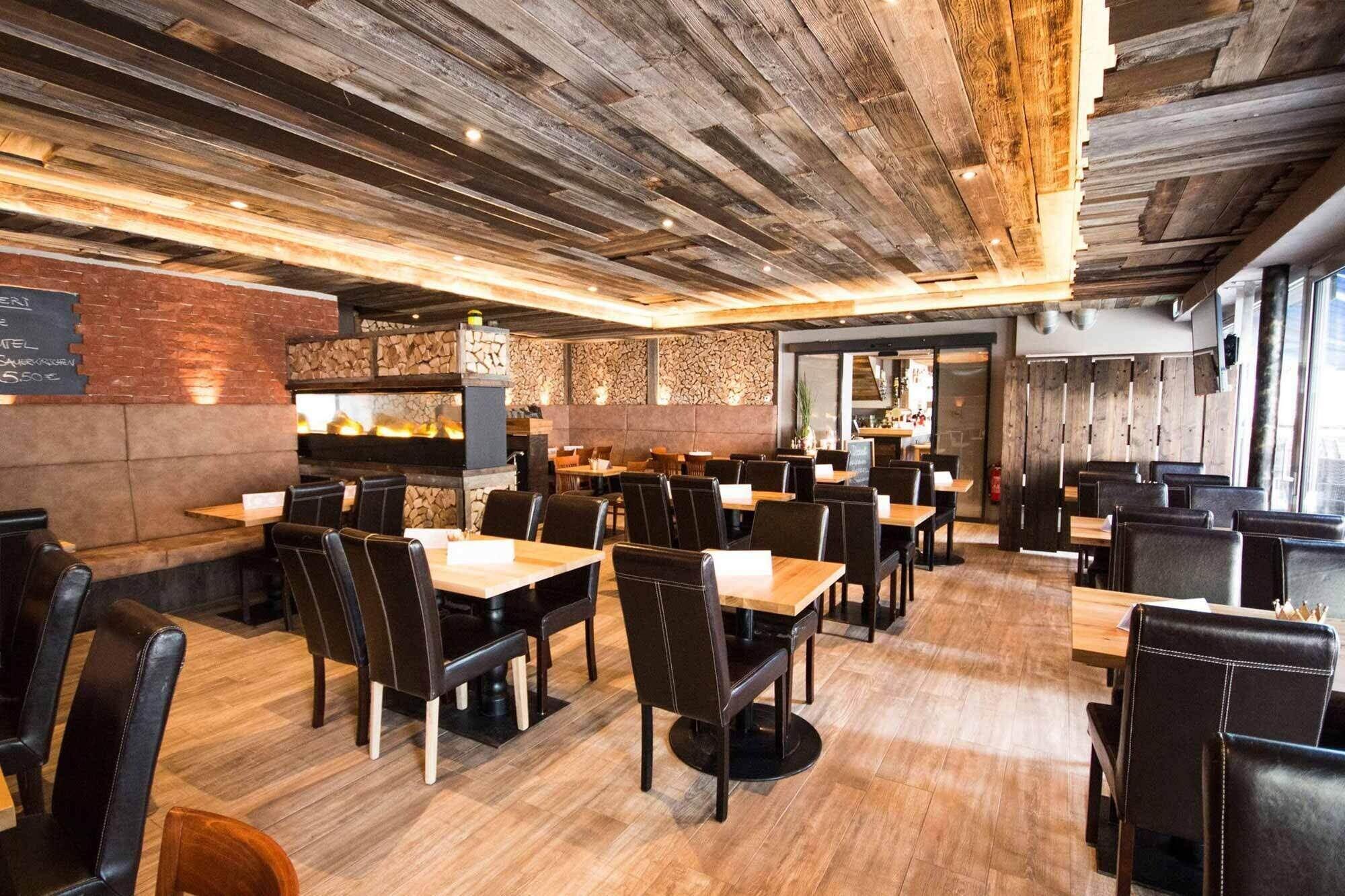 Restaurant LOOK Hotel & Rooms
