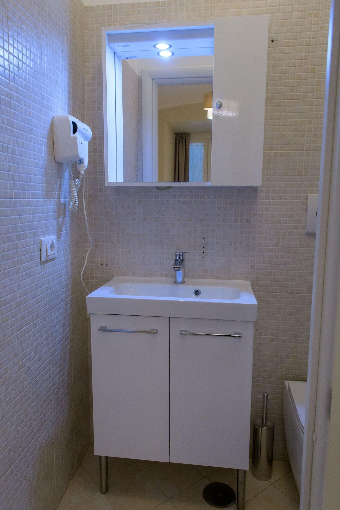 Equipamiento de Habitación Beatus Viator