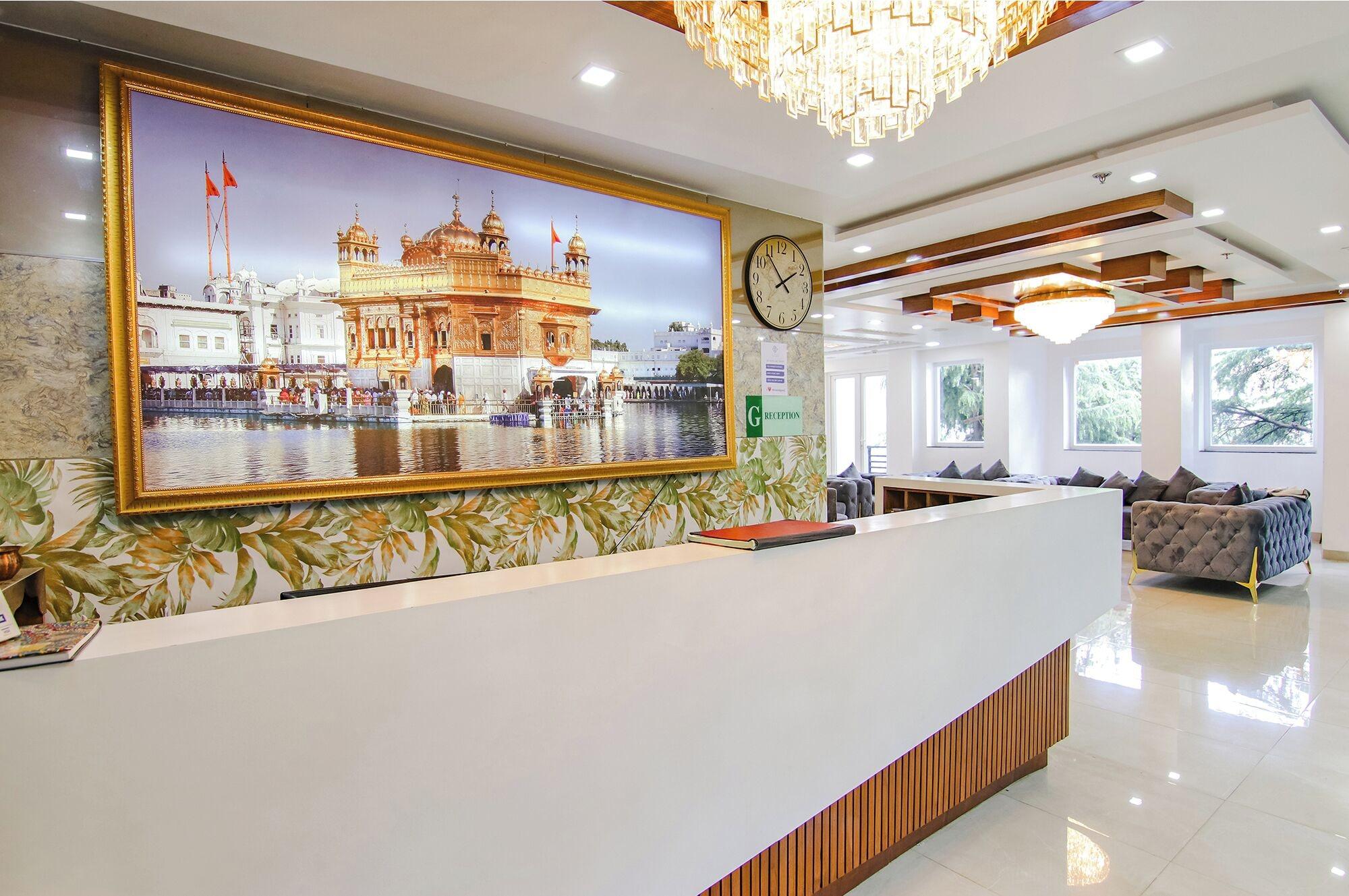 Vista Lobby RR HOTEL BY SONACHI
