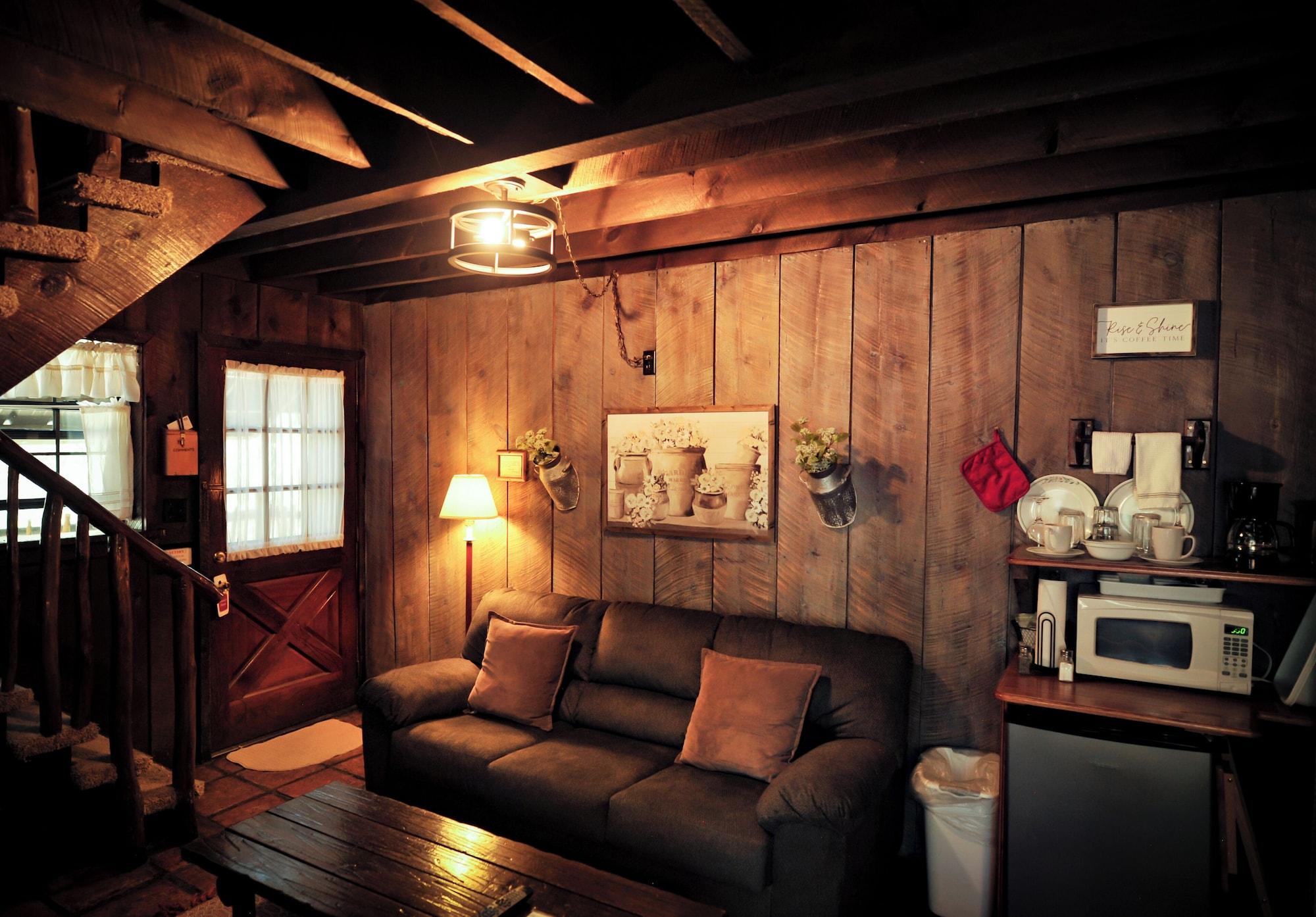 Comodidades del Alojamiento Bear Creek Motel And Cabins