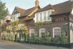 Alojamiento - The Castle Inn Hotel