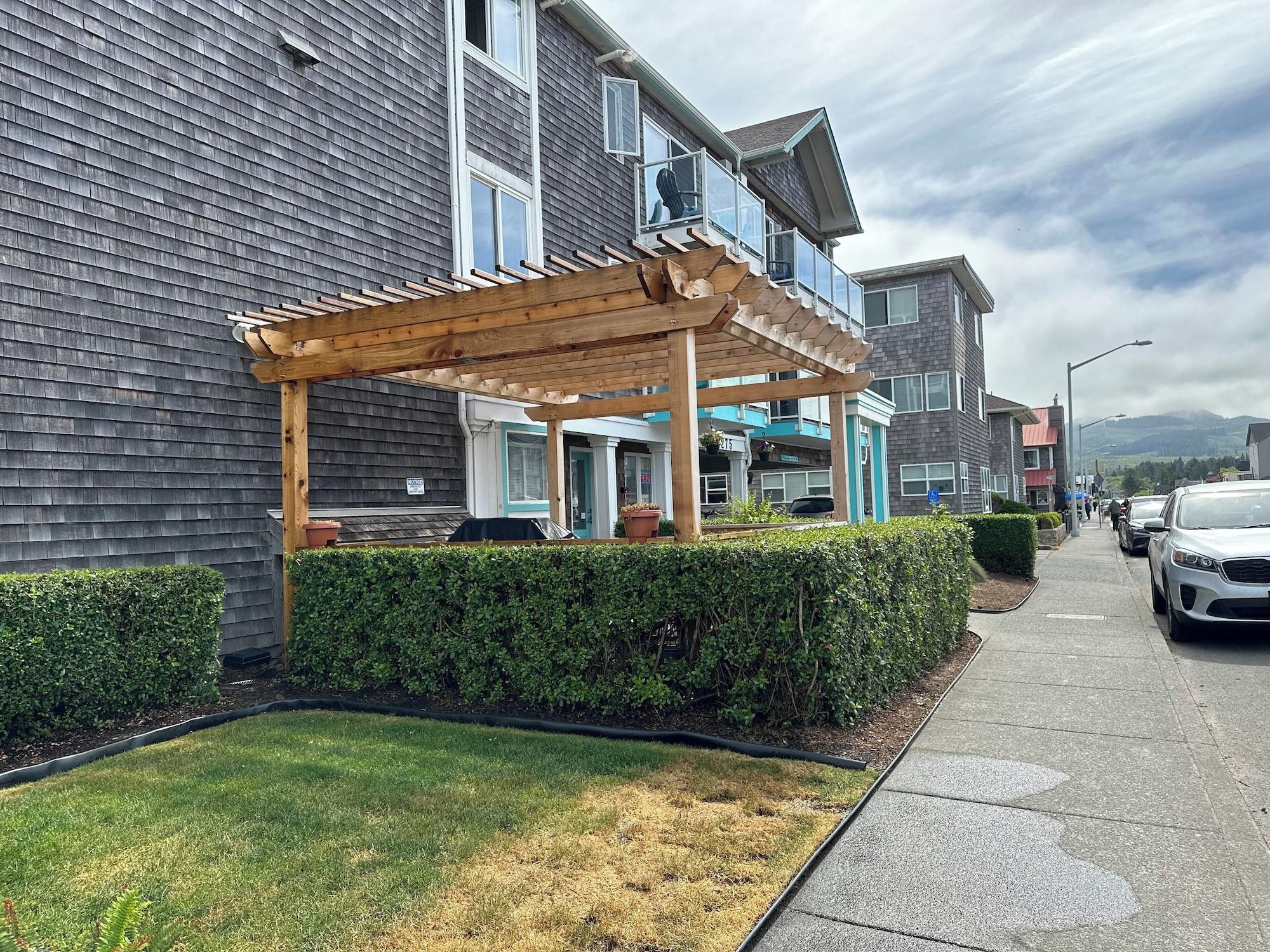 Vista Exterior Inn at the Shore