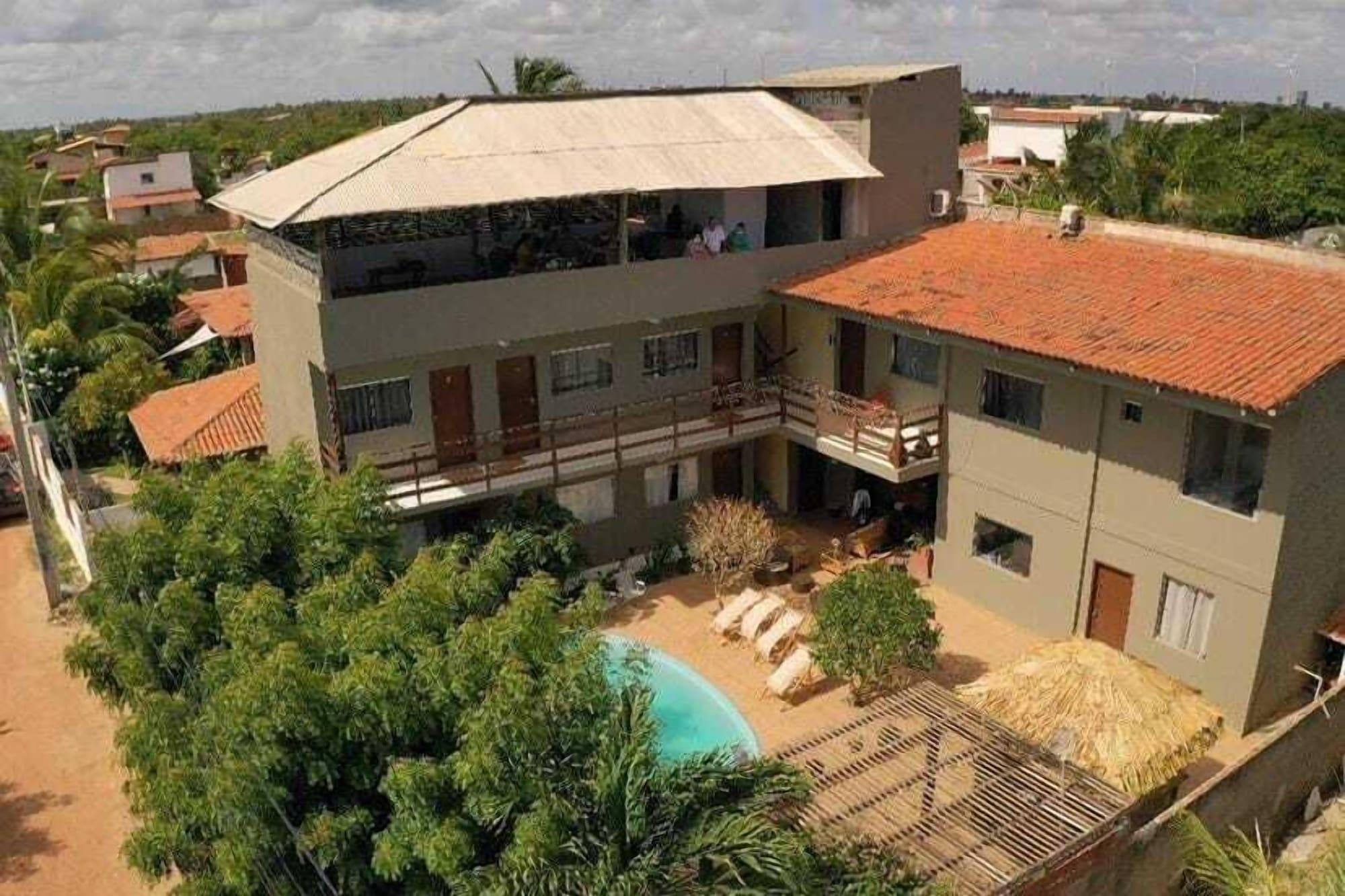 Vista Exterior Pousada Primavera