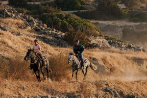 Actividad - Paseo a caballo por Paros