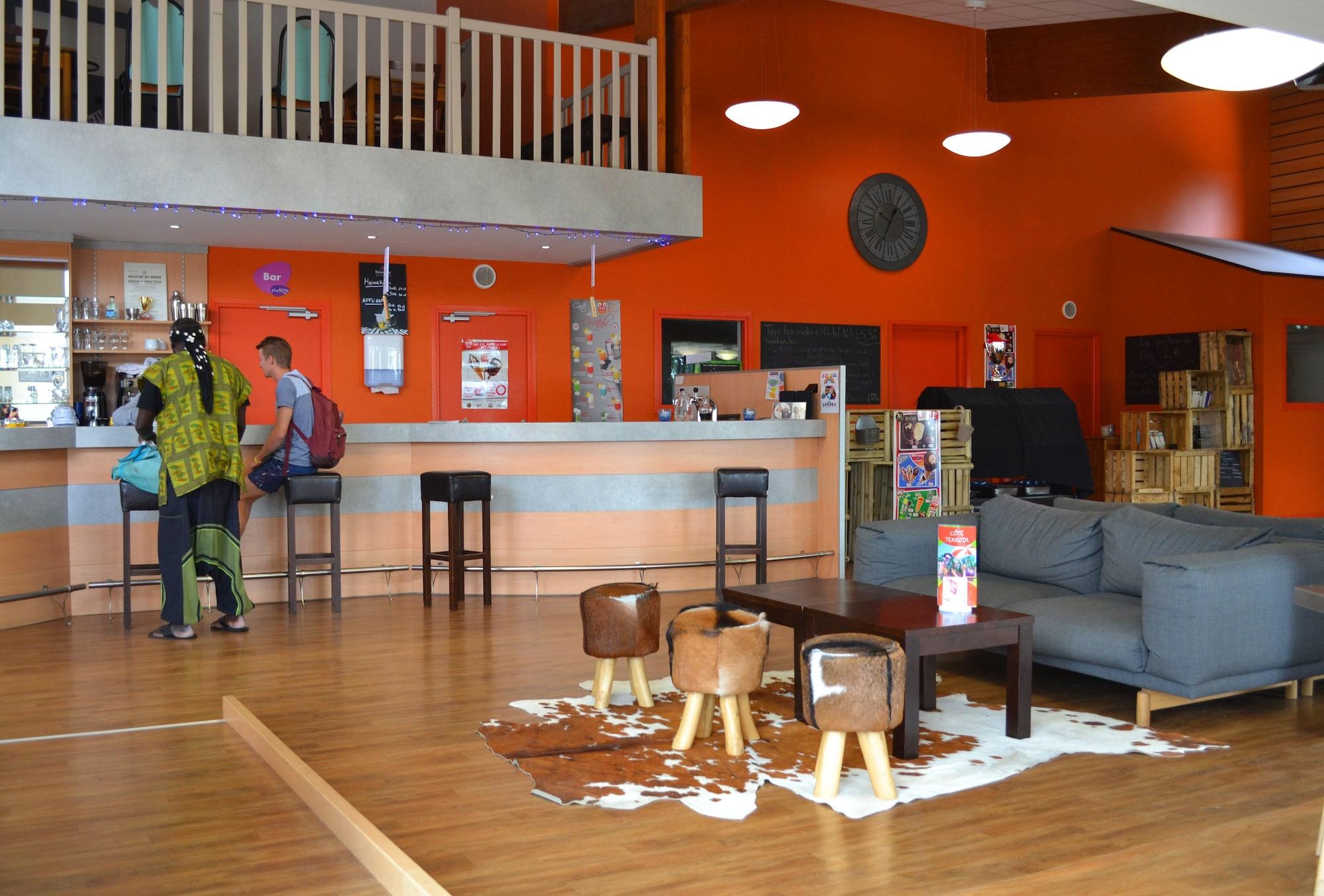 Bar/Salón VVF Super-Besse Auvergne Sancy, Super Besse