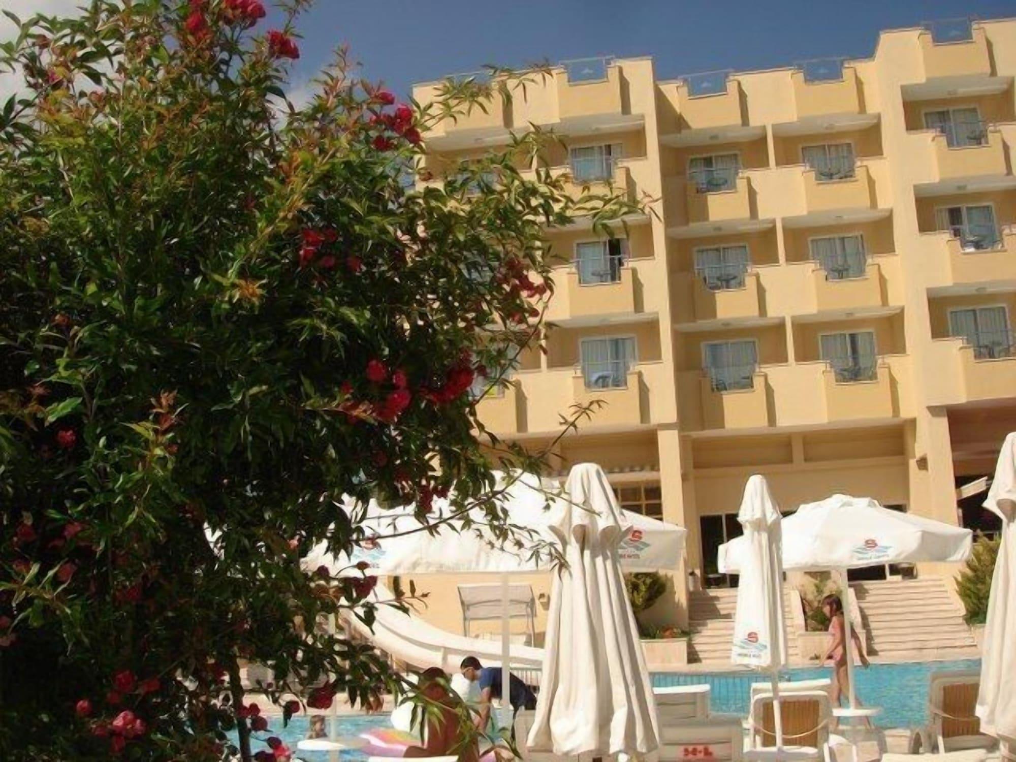 Vista Exterior Sirius Hotel