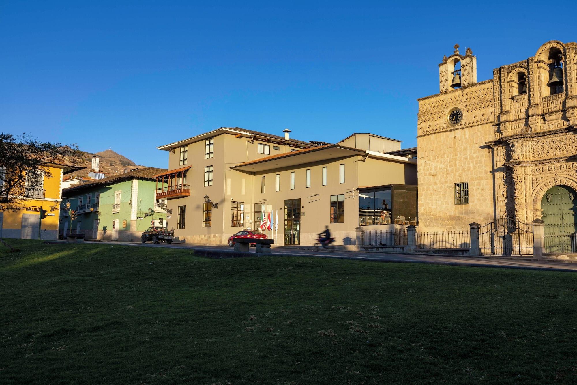 Vista Exterior Wyndham Costa del Sol Cajamarca
