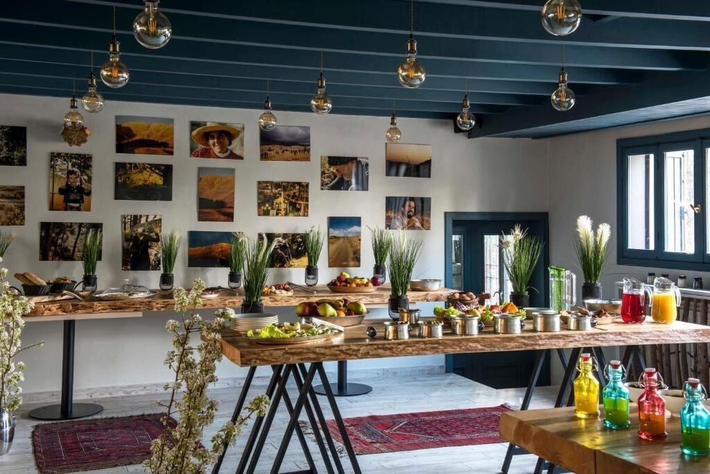 Sala de Reuniones La Maison des Cèdres