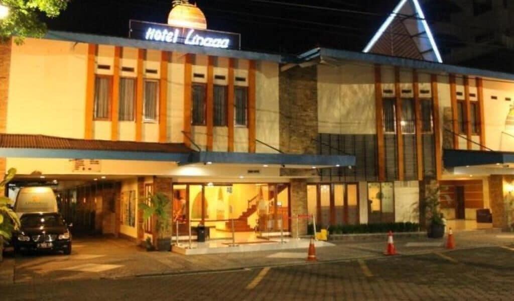Vista Exterior Lingga Hotel