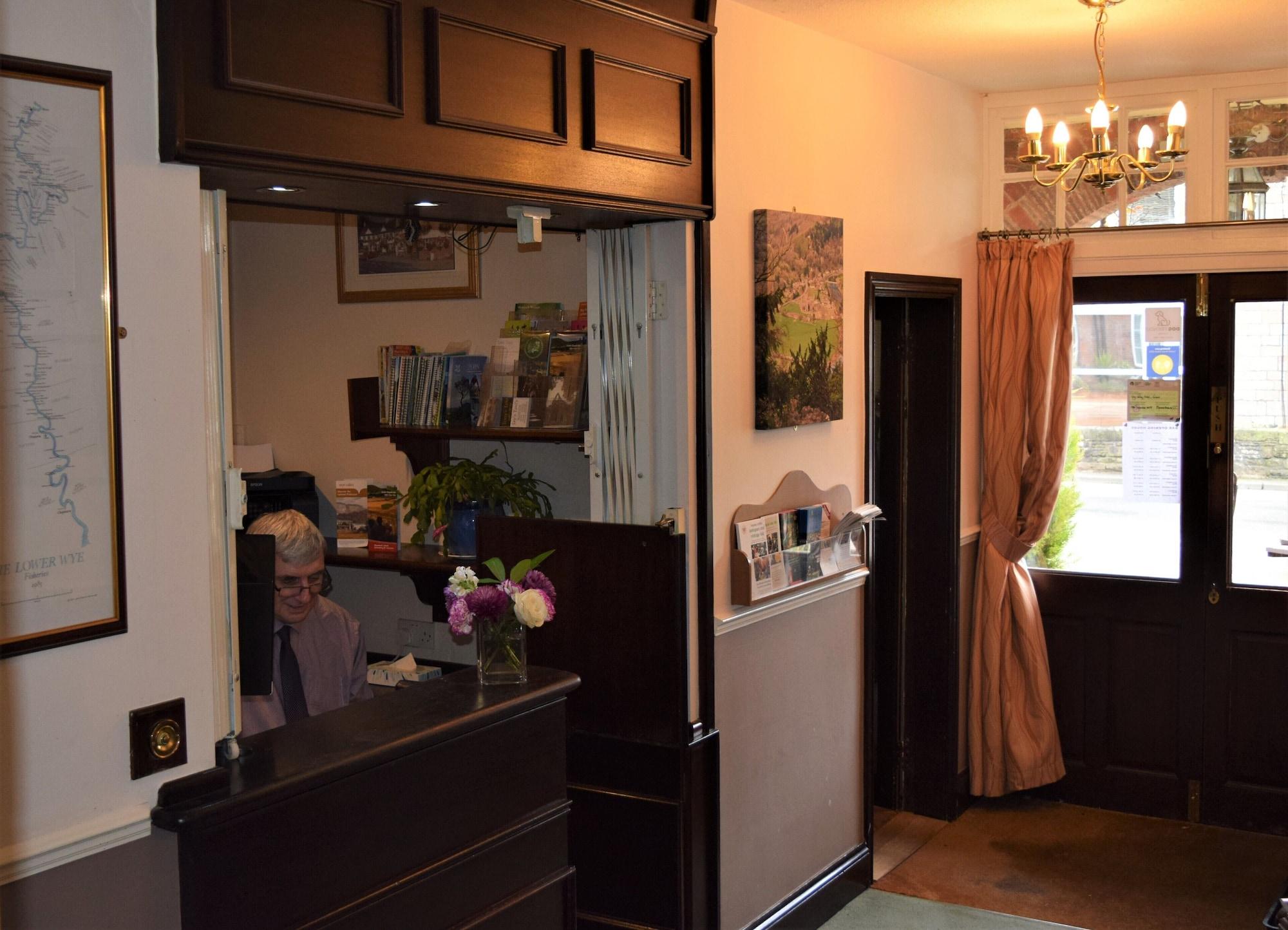 Vista Lobby Wye Valley Hotel