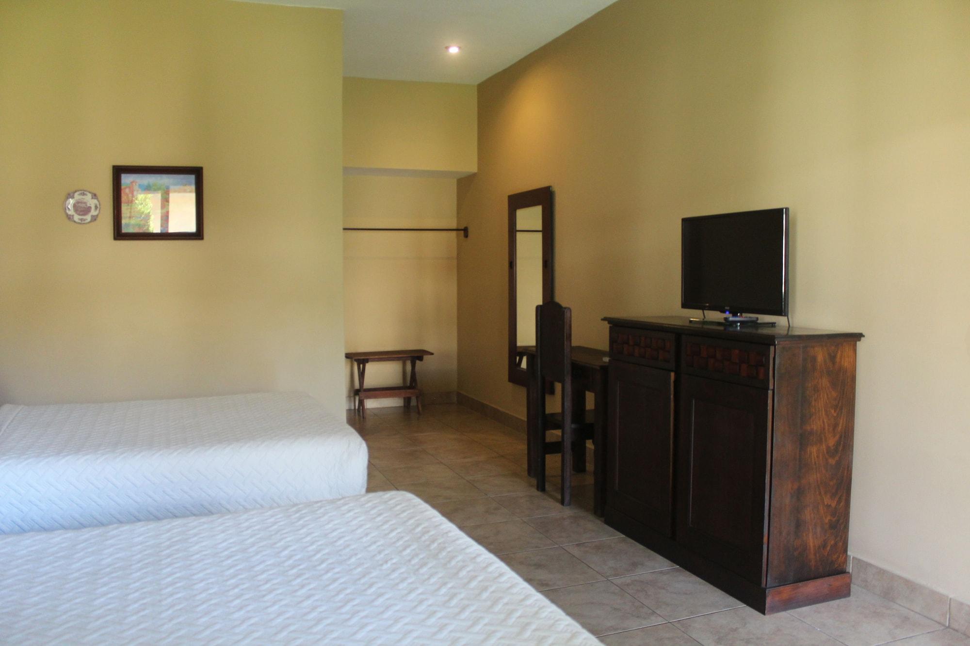 Set de Habitación Fuente Real Hotel