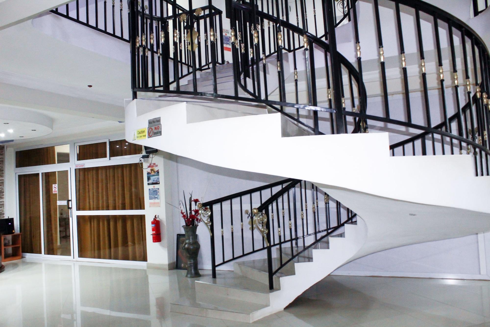 Varios Exotic Palace Hotel