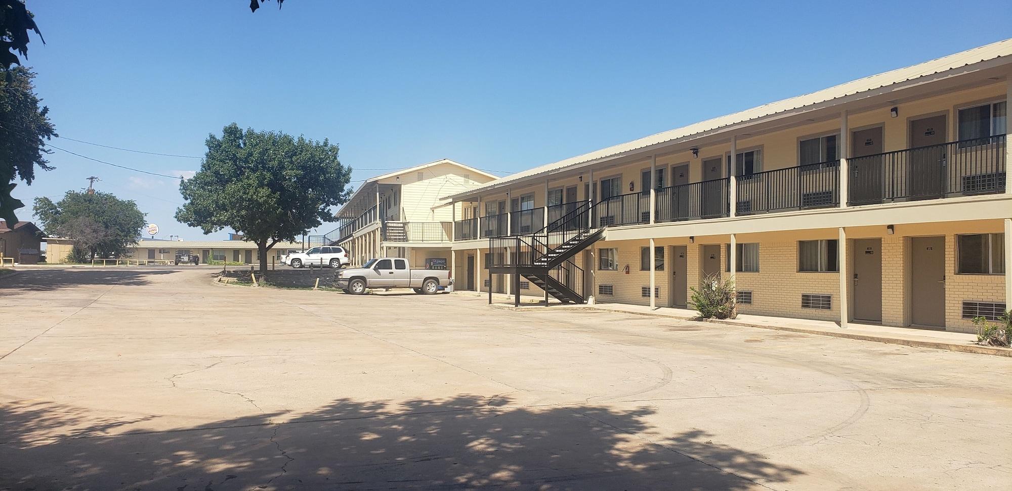 Vista Exterior Gold Key Inn