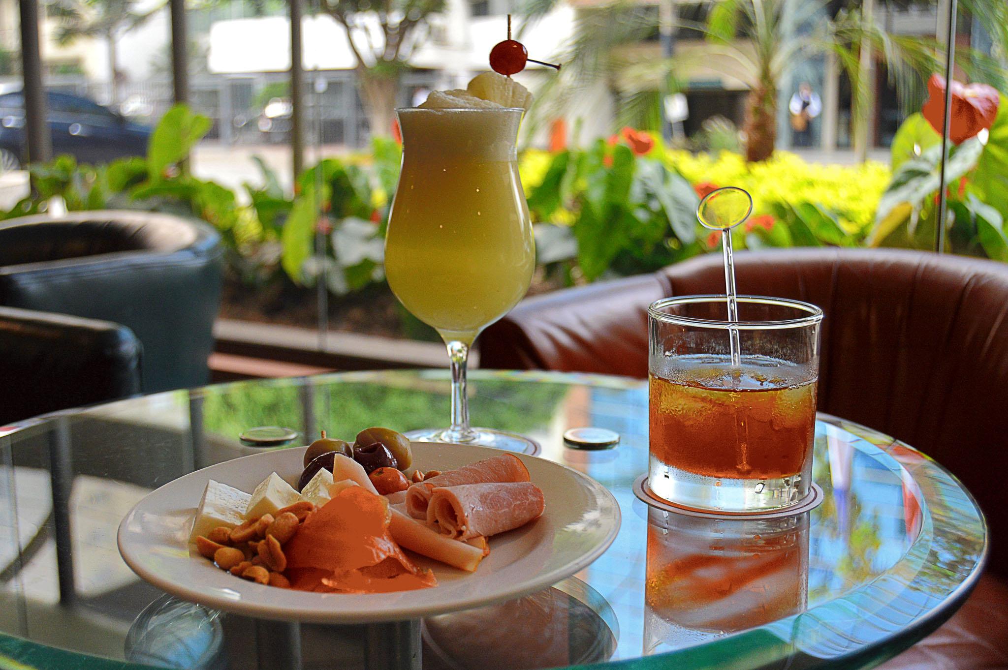 Vista Lobby Roosevelt Hotel & Suites