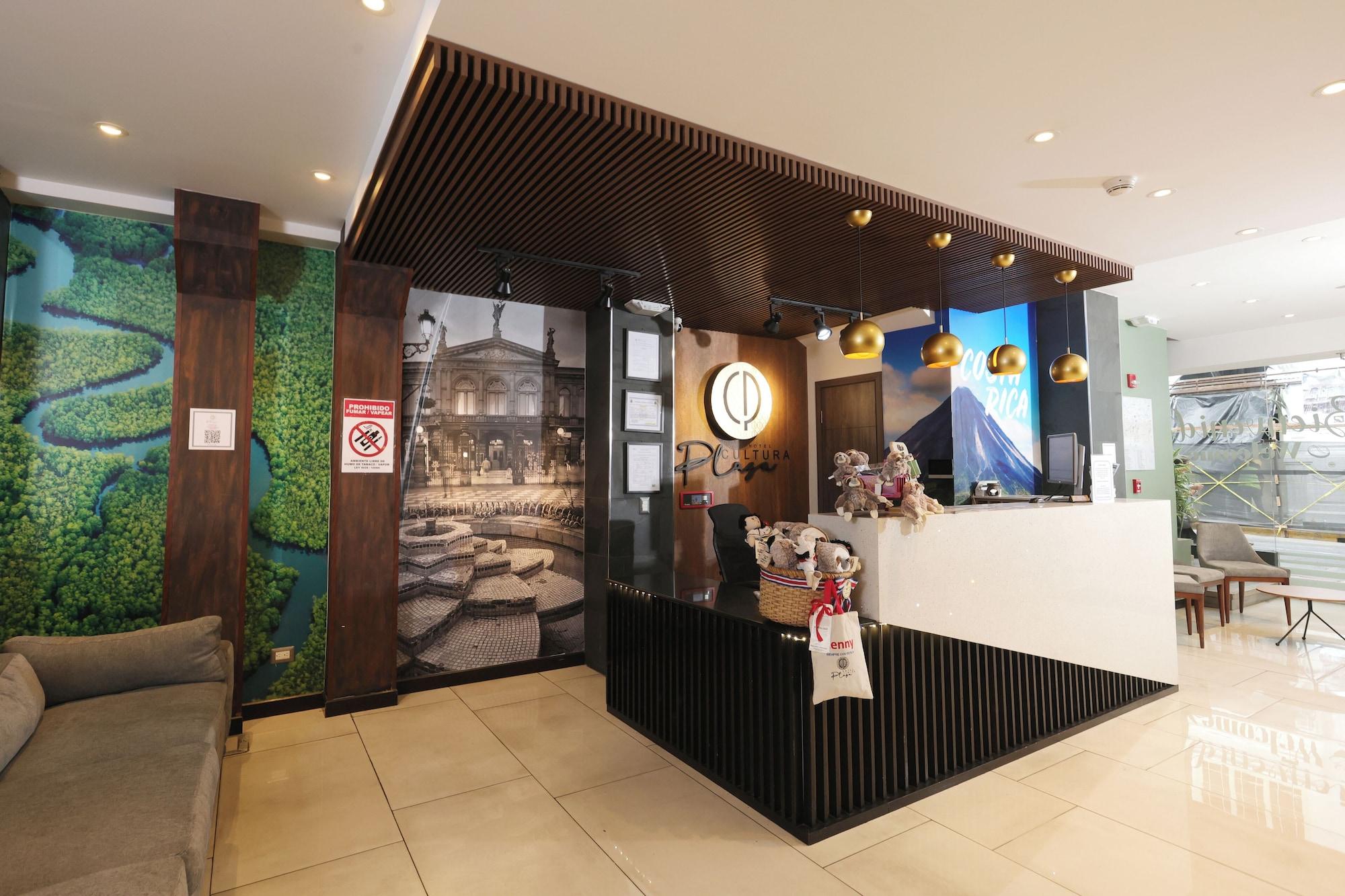 Vista Lobby Hotel Cultura Plaza