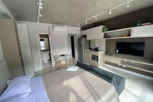 Alquiler Vacacional - Brand new studio in a great location! walk and WIFI