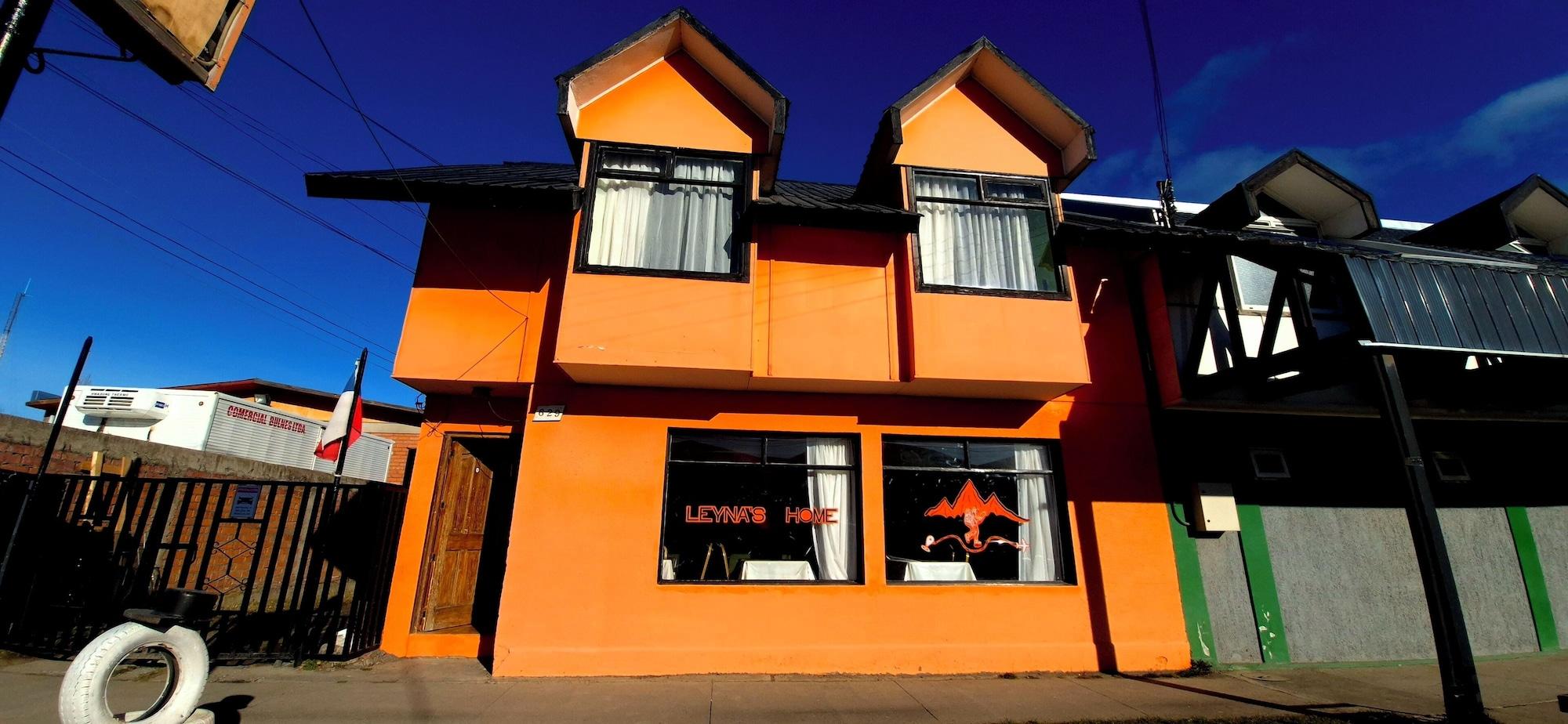 Vista Exterior Leyna's Home