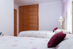 Alquiler Temporario - Huge 3-Bedroom w Parking, 15 min to Ski Resort