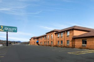 Alojamiento - Quality Inn Summersville