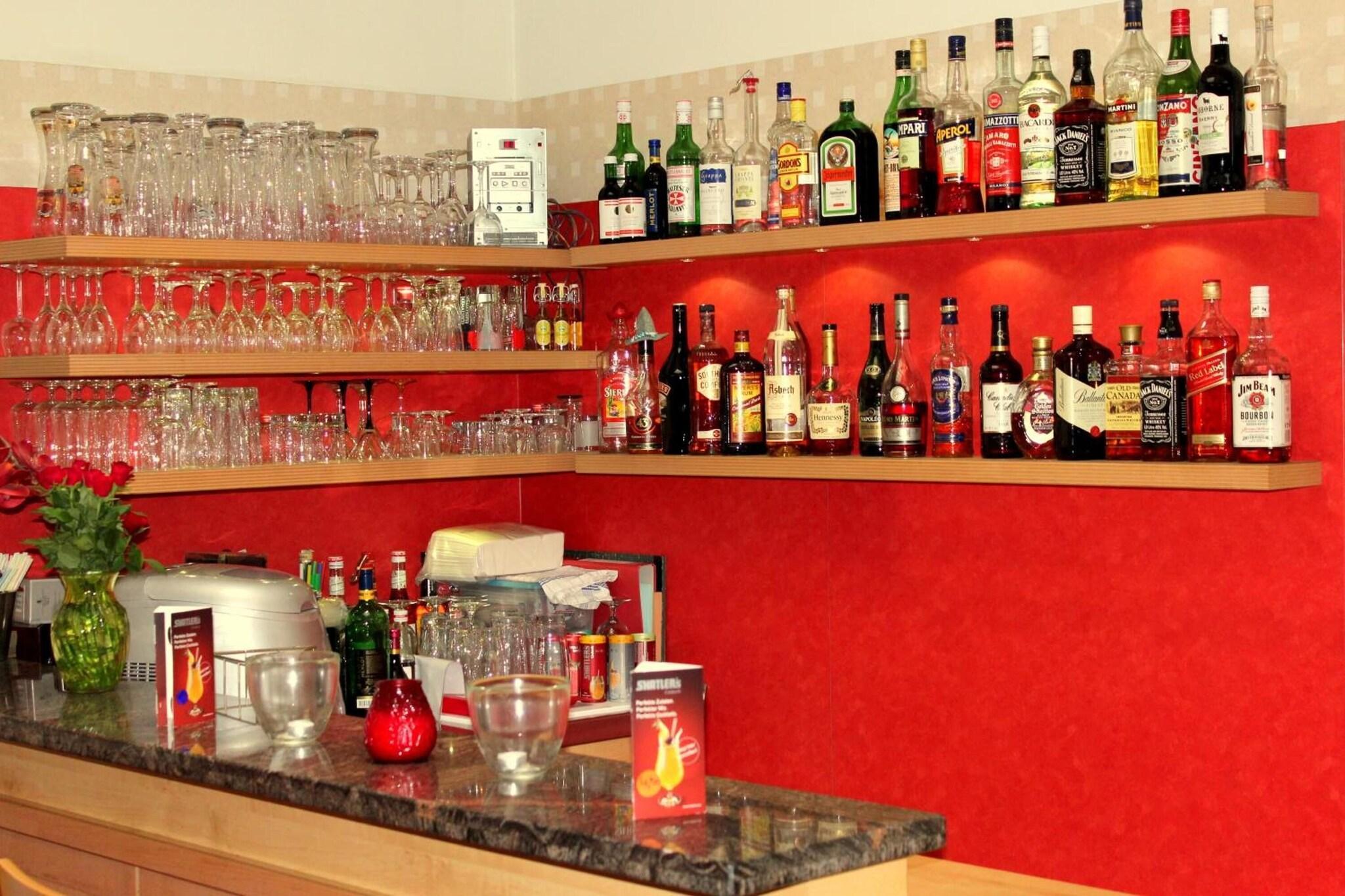 Bar/Salón NP Hotel Wallis