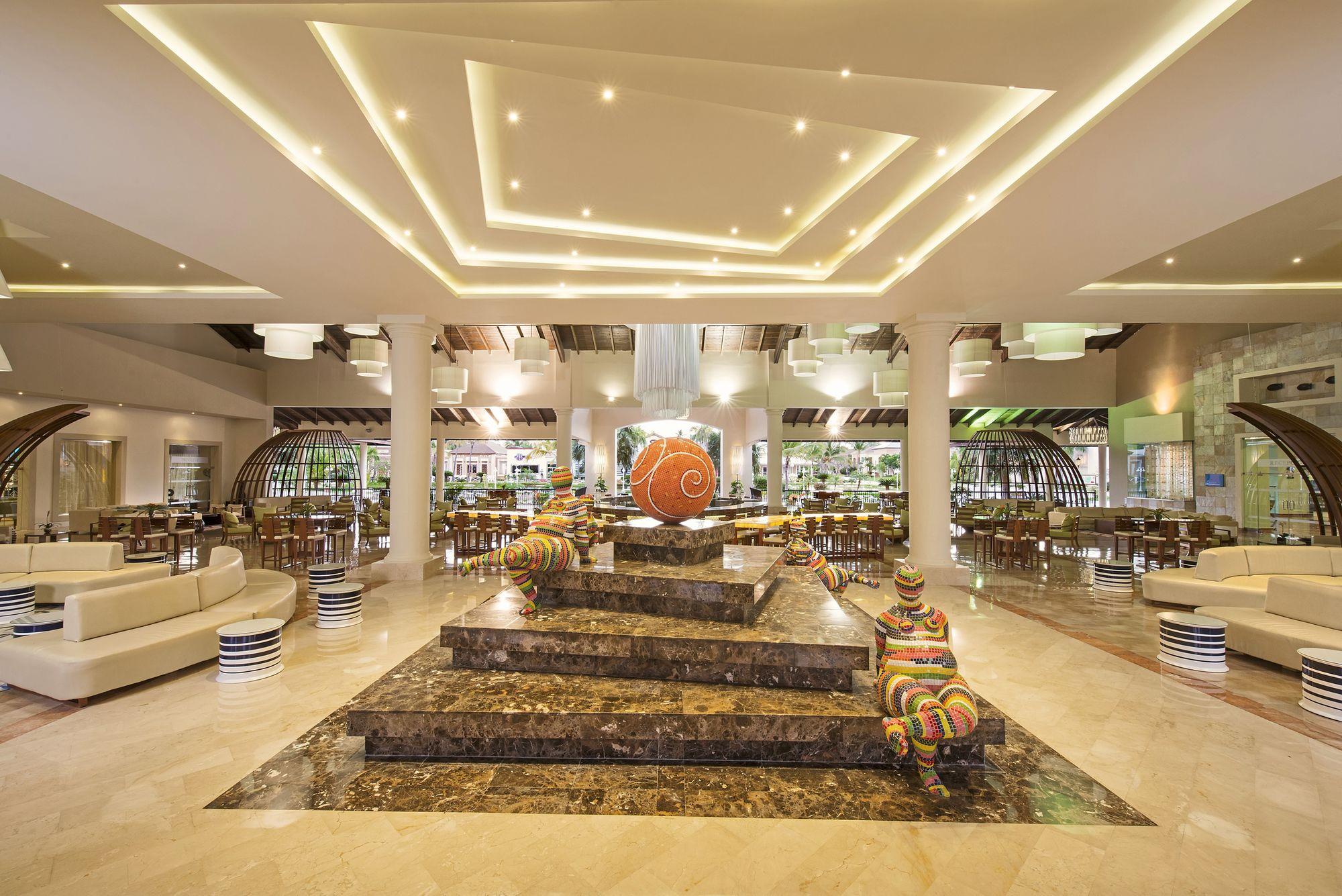 Lobby view Ocean Blue & Sand Beach Resort All Inclusive