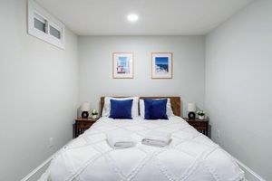 Alquiler Vacacional - Modern Jersey City Getaway - Art & Family Fun!