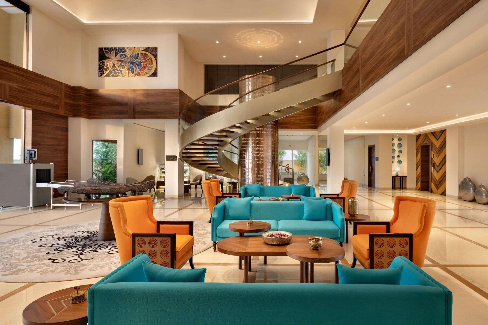 Vista Lobby Hawthorn Suites by Wyndham Dwarka
