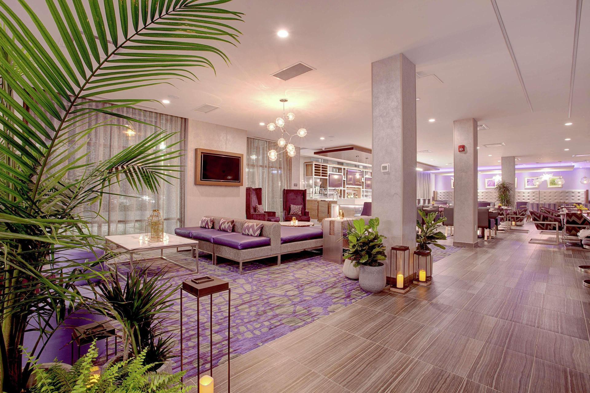 Vista Lobby Hilton Garden Inn Toronto Brampton West