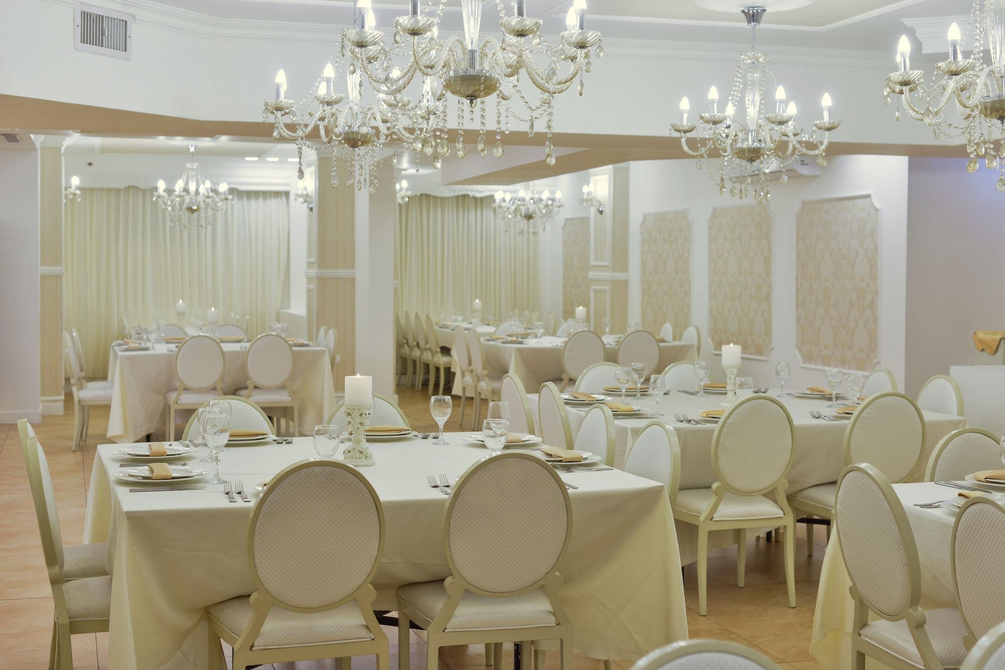 Sala de Reuniones Litov Hotel
