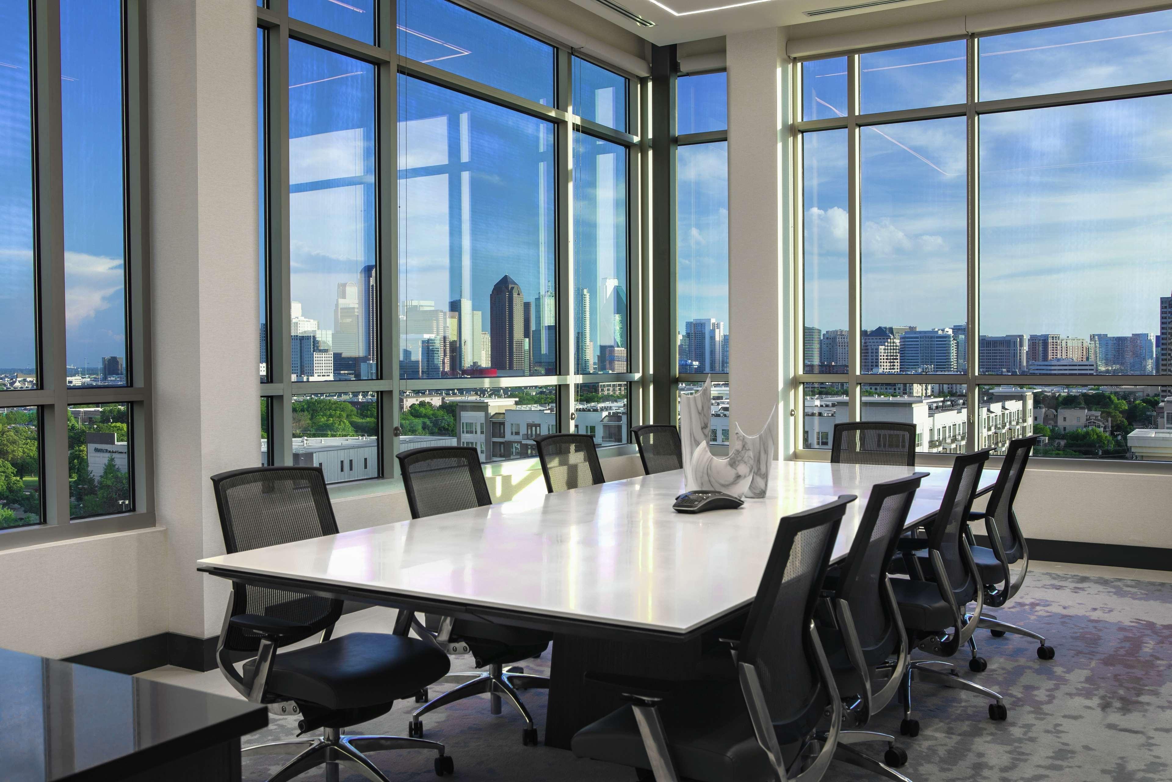 Centro de Negocios Canopy Dallas - Uptown, TX