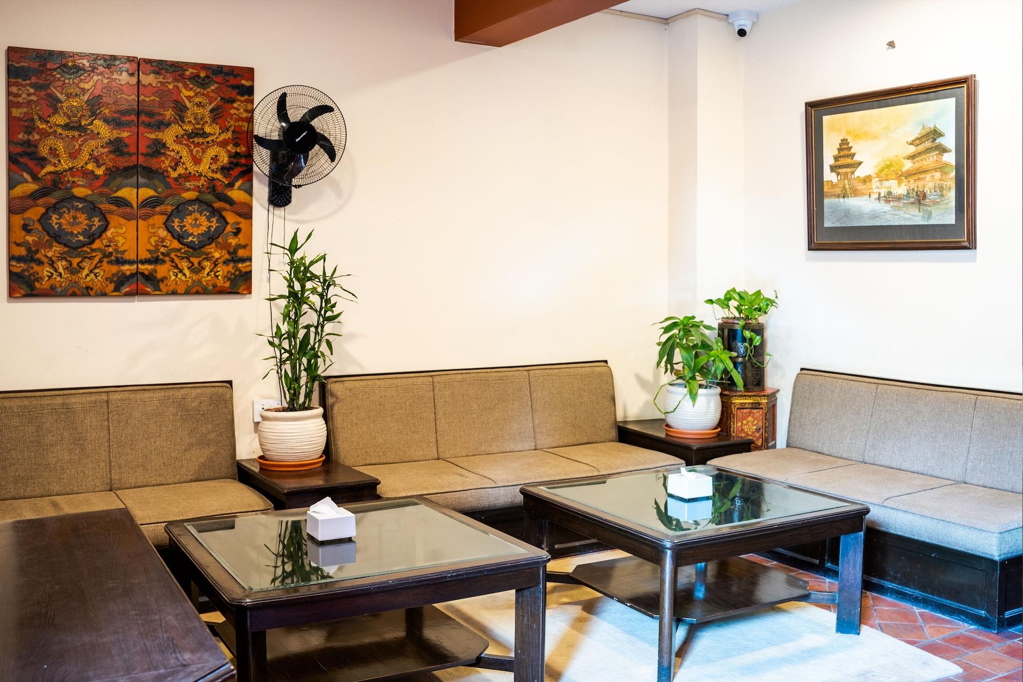 Varios Hotel Namtso