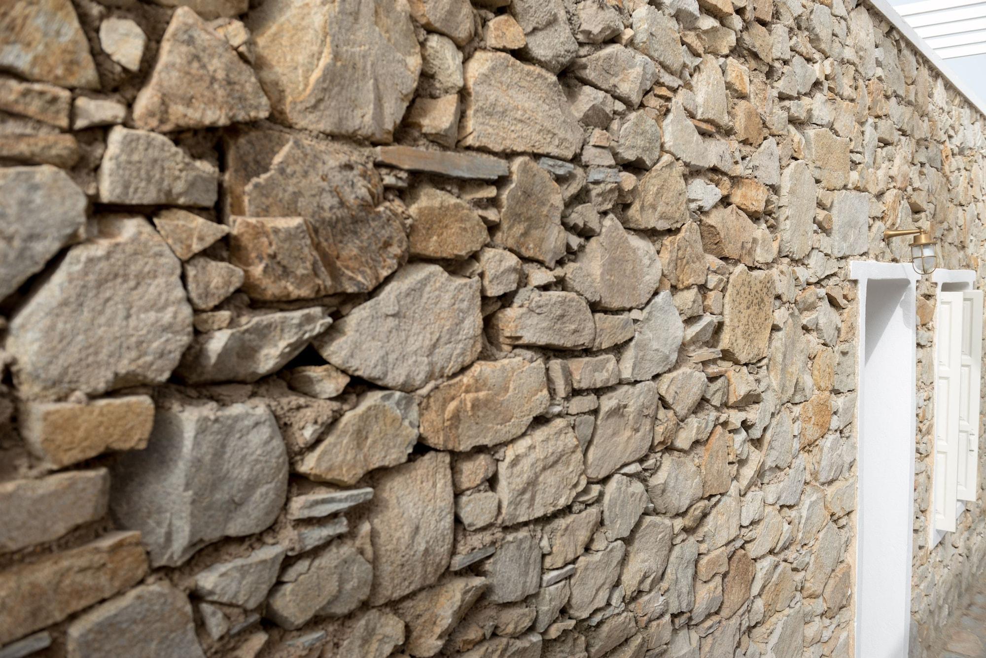 Vista Exterior Cova Mykonos Suites