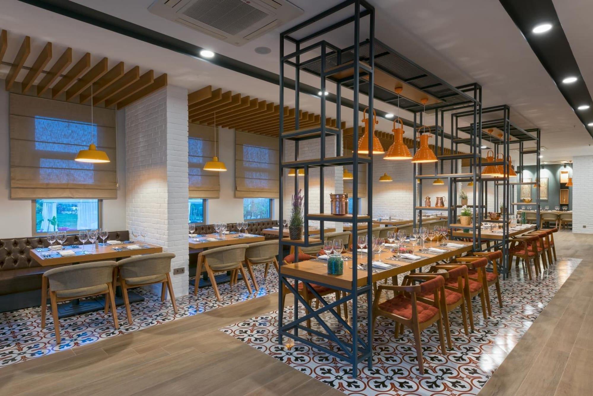 Restaurant Novum Garden Side - All Inclusive