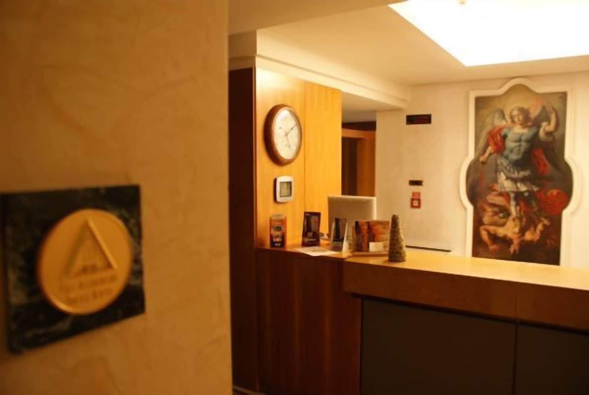 Vista Lobby Solofra Palace Hotel Resorts
