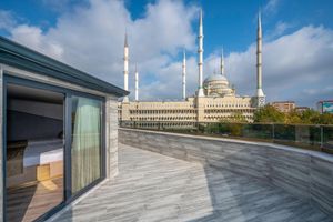 Alojamiento - Luxury Airport Hotel