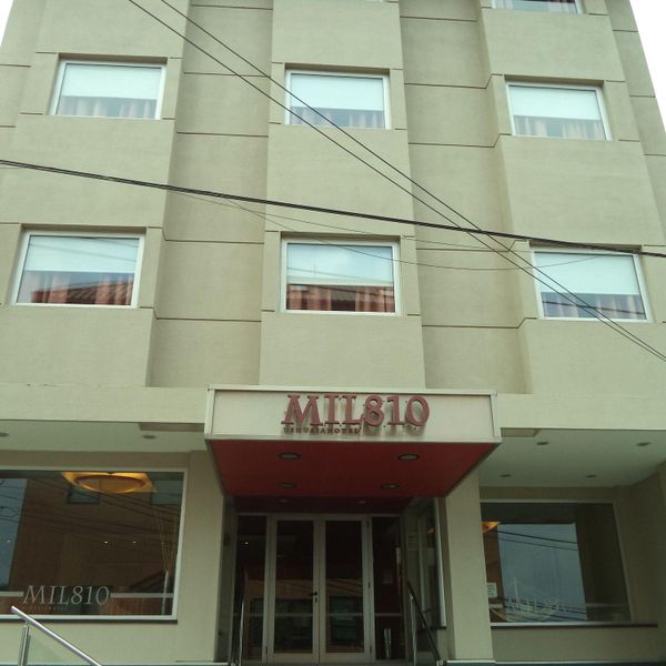 Hotel Mil 810