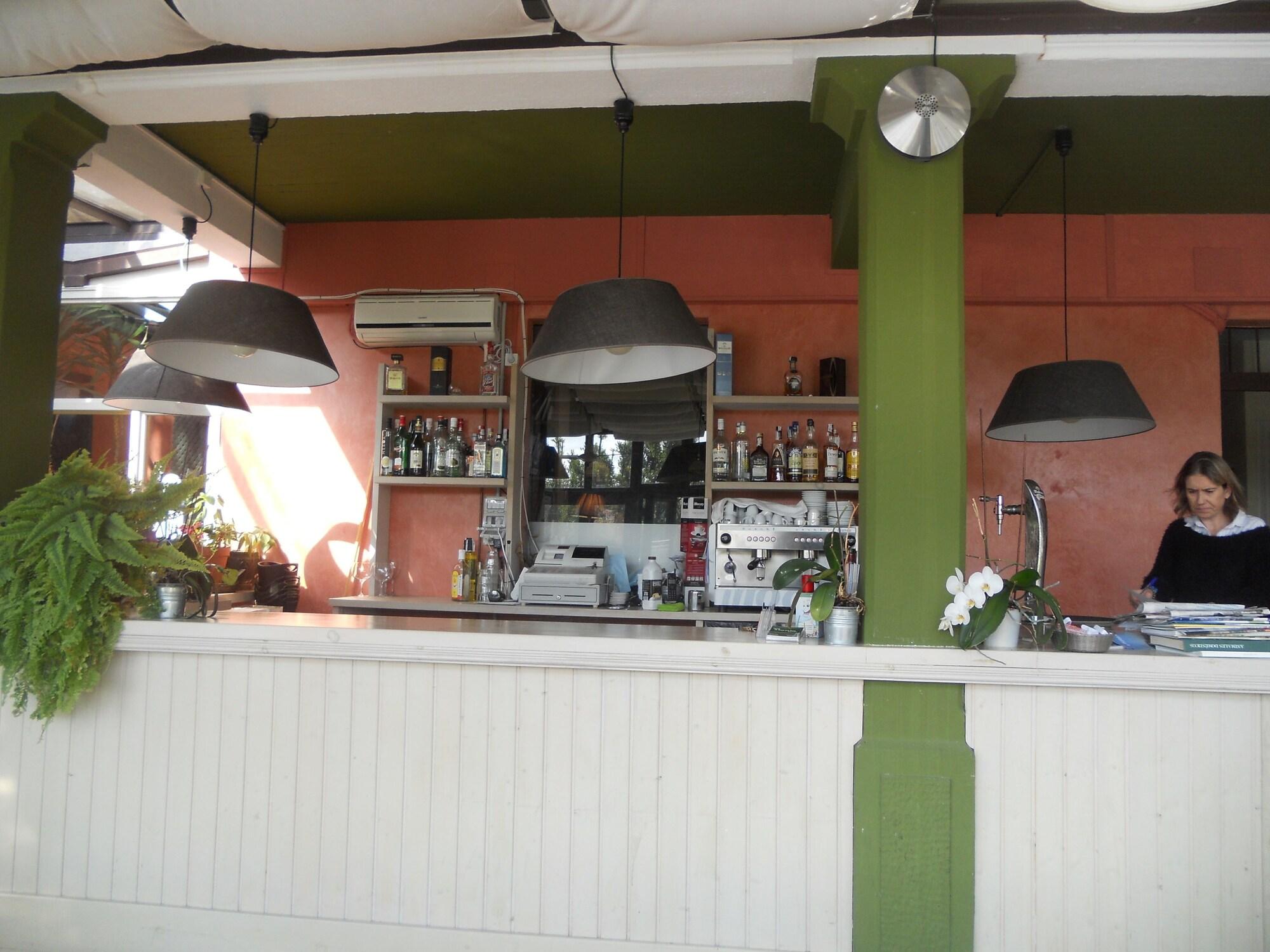 Bar/Salón Casona del Sella